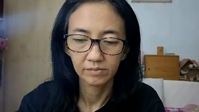 princessD077 online show from March 12, 4:33 pm