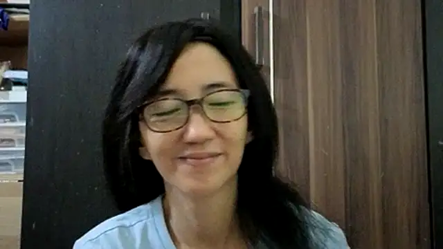 Snapshot of princessD077 chatting on July 17, 4:15 pm princessD077 online show from July 17, 4:15 pm