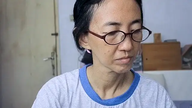 princessD077 online show from April 4, 5:08 pm