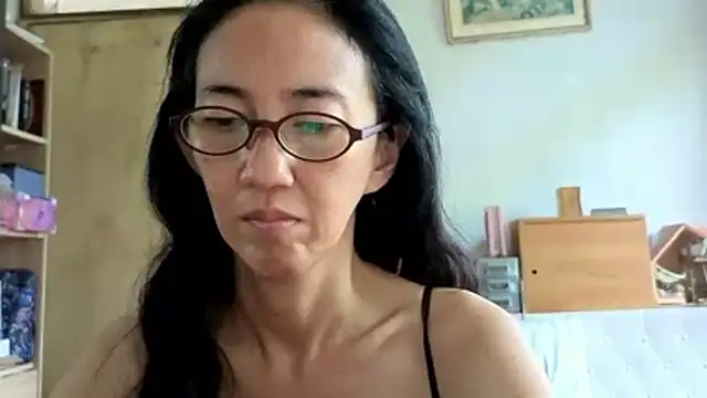 princessD077 online show from March 7, 5:03 am