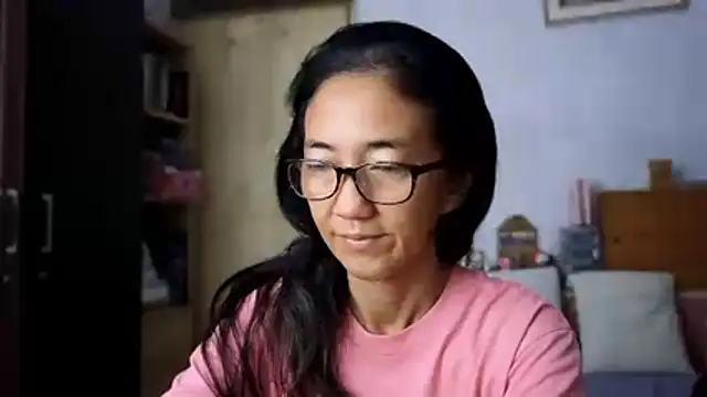 princessD077 online show from March 26, 10:51 pm