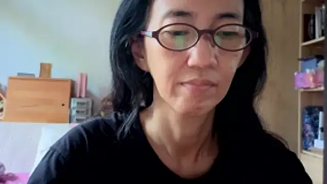 princessD077 online show from March 5, 5:04 am