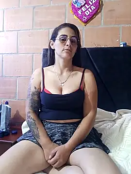 AmeliHoney online show from March 9, 6:55 pm