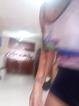 AmeliHoney online show from November 27, 1:55 pm