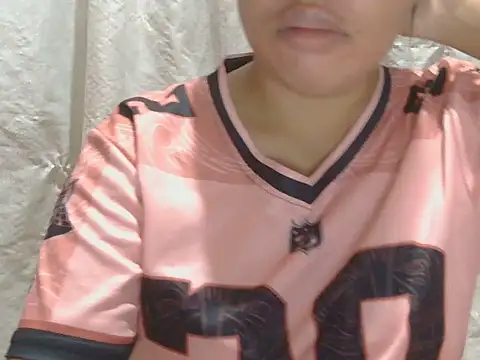 Snapshot of ChubbyButty chatting on July 10, 2:28 pm ChubbyButty online show from July 10, 2:28 pm