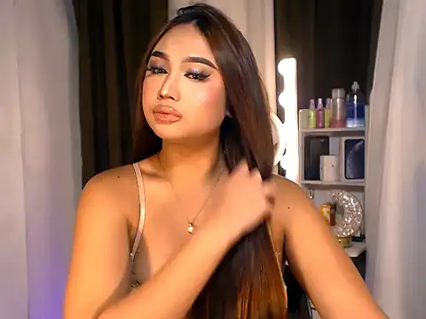 BigBrownCock Candice online show from March 10, 12:25 am