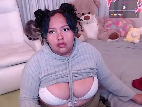 Snapshot of yvonne_jlove chatting on November 28, 11:38 pm yvonne jlove online show from November 28, 11:38 pm