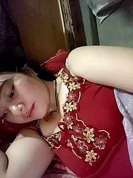 Snapshot of Sinhlinh2020 chatting on November 7, 9:25 am Sinhlinh2020 online show from November 7, 9:25 am