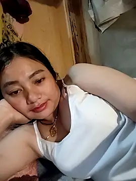 Snapshot of Sinhlinh2020 chatting on October 27, 3:24 pm Sinhlinh2020 online show from October 27, 3:24 pm