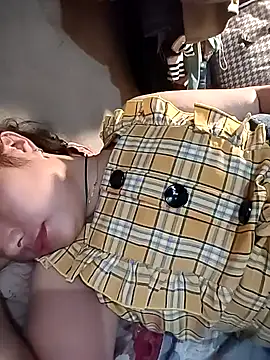 Snapshot of Sinhlinh2020 chatting on November 4, 10:24 pm Sinhlinh2020 online show from November 4, 10:24 pm