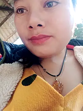 Snapshot of Sinhlinh2020 chatting on December 2, 3:07 am Sinhlinh2020 online show from December 2, 3:07 am