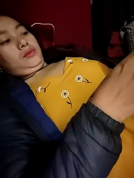 Snapshot of Sinhlinh2020 chatting on November 19, 10:43 pm Sinhlinh2020 online show from November 19, 10:43 pm