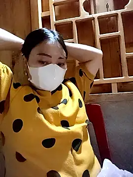 Snapshot of Sinhlinh2020 chatting on October 22, 12:37 pm Sinhlinh2020 online show from October 22, 12:37 pm