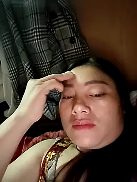 Snapshot of Sinhlinh2020 chatting on November 8, 1:14 pm Sinhlinh2020 online show from November 8, 1:14 pm