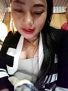 Snapshot of Sinhlinh2020 chatting on October 24, 2:16 pm Sinhlinh2020 online show from October 24, 2:16 pm