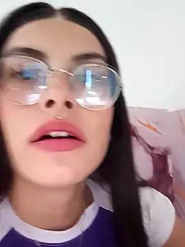 kaileyrivers online show from April 15, 7:29 pm