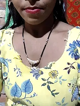 Itz Aisha   online show from March 13, 8:41 am