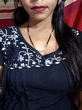 Itz Aisha   online show from April 2, 5:25 am