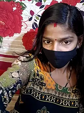 Itz Aisha   online show from June 1, 6:35 am