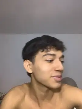 Snapshot of Alex_king17 chatting on July 8, 5:41 am Alex king17 online show from July 8, 5:41 am