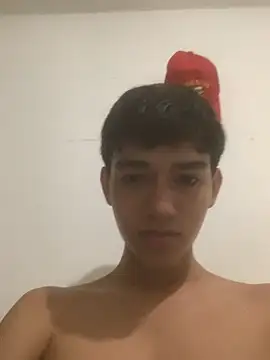 Snapshot of Alex_king17 chatting on July 18, 1:03 am Alex king17 online show from July 18, 1:03 am