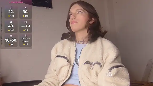 Snapshot of Scarlett_crastrawberry chatting on November 29, 8:31 pm Scarlett crastrawberry online show from November 29, 8:31 pm