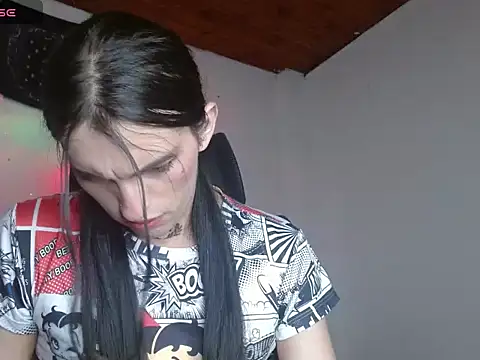 Scarlett crastrawberry online show from June 2, 2:22 am