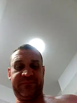 PeteR1987- online show from July 25, 5:04 am