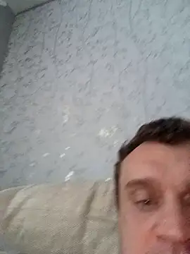 Snapshot of PeteR1987- chatting on November 30, 7:20 am PeteR1987- online show from November 30, 7:20 am