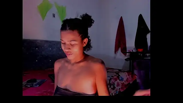 Snapshot of bad_girl_xxx chatting on December 20, 1:41 am bad girl xxx online show from December 20, 1:41 am