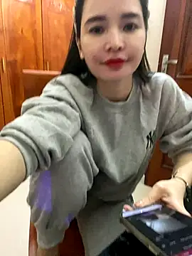 Phale2x online show from October 25, 12:17 pm