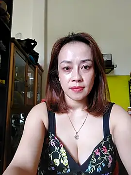 Snapshot of Baby-bigboobs20 chatting on November 23, 8:13 am Baby-bigboobs20 online show from November 23, 8:13 am