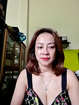 Snapshot of Baby-bigboobs20 chatting on December 1, 3:07 am Baby-bigboobs20 online show from December 1, 3:07 am