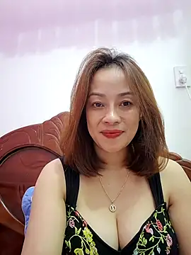 Snapshot of Baby-bigboobs20 chatting on November 28, 3:34 pm Baby-bigboobs20 online show from November 28, 3:34 pm