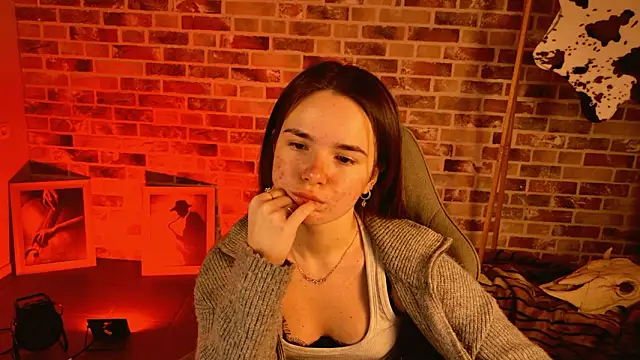 May Bloom online show from March 3, 5:14 am