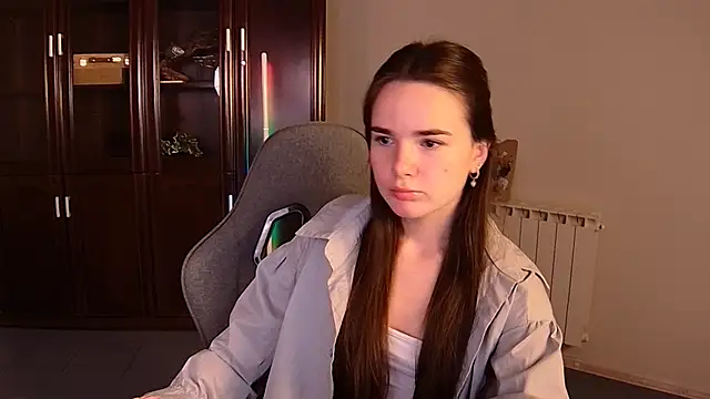 May Bloom online show from October 23, 9:19 am