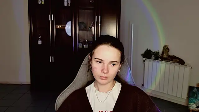 May Bloom online show from January 8, 9:04 am