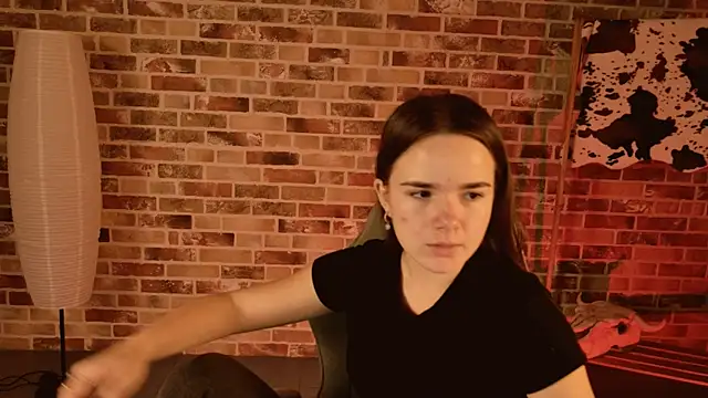 May Bloom online show from November 8, 5:11 am