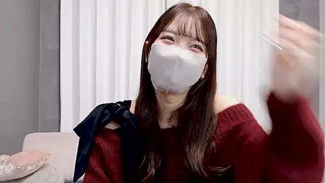 LOVE MIREI LOVE online show from November 20, 11:33 am