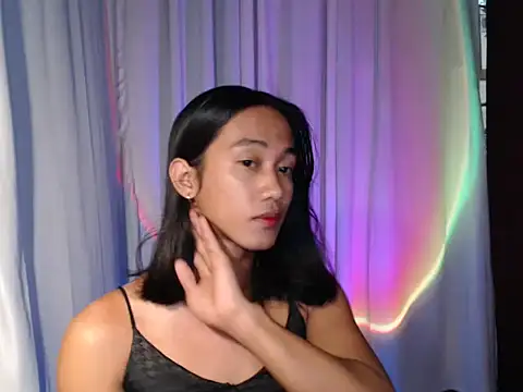 taylaxuxu online show from April 9, 8:37 pm