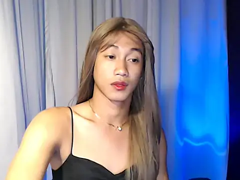 taylaxuxu online show from March 12, 3:45 am