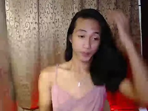 taylaxuxu online show from November 22, 10:36 am