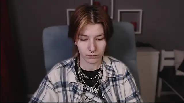 guitarandangell online show from January 12, 12:01 pm