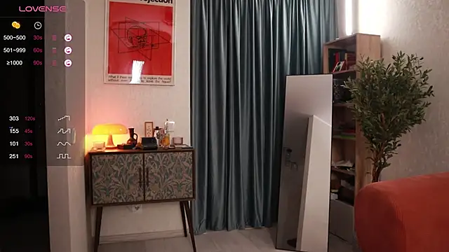 Pheromoon online show from November 30, 5:08 am