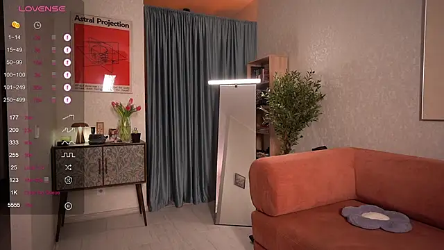 Pheromoon online show from March 14, 6:19 am