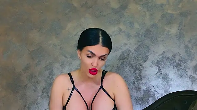 KimWilmes online show from May 8, 1:48 pm