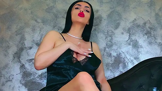 Snapshot of KimWilmes chatting on June 22, 12:57 pm KimWilmes online show from June 22, 12:57 pm