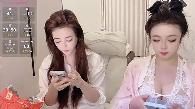 Kinadolly online show from December 23, 8:02 am