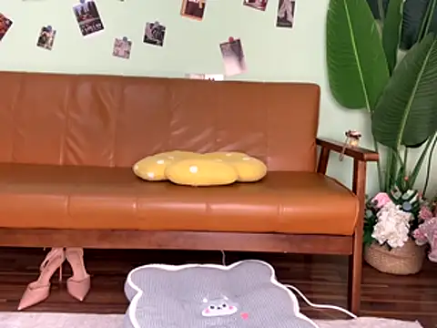 Snapshot of zxcvbnmqwas213 chatting on November 29, 1:00 pm zxcvbnmqwas213 online show from November 29, 1:00 pm