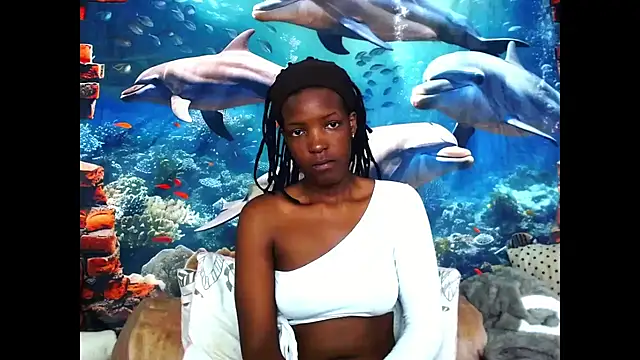 Snapshot of AfricanBarbiee69 chatting on May 6, 7:45 am AfricanBarbiee69 online show from May 6, 7:45 am